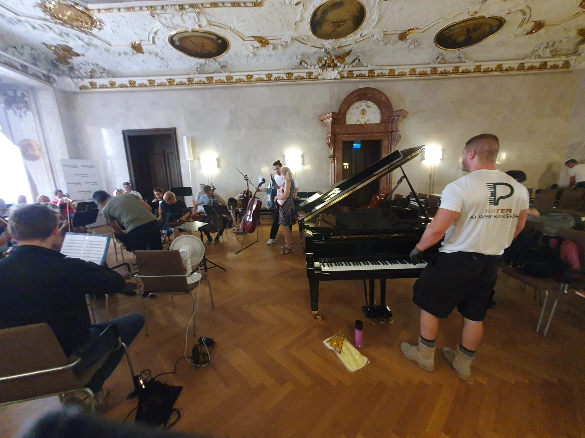 pinter klaviert und fluger transport osterreich und wien 79 - Pinter Klaviertransport